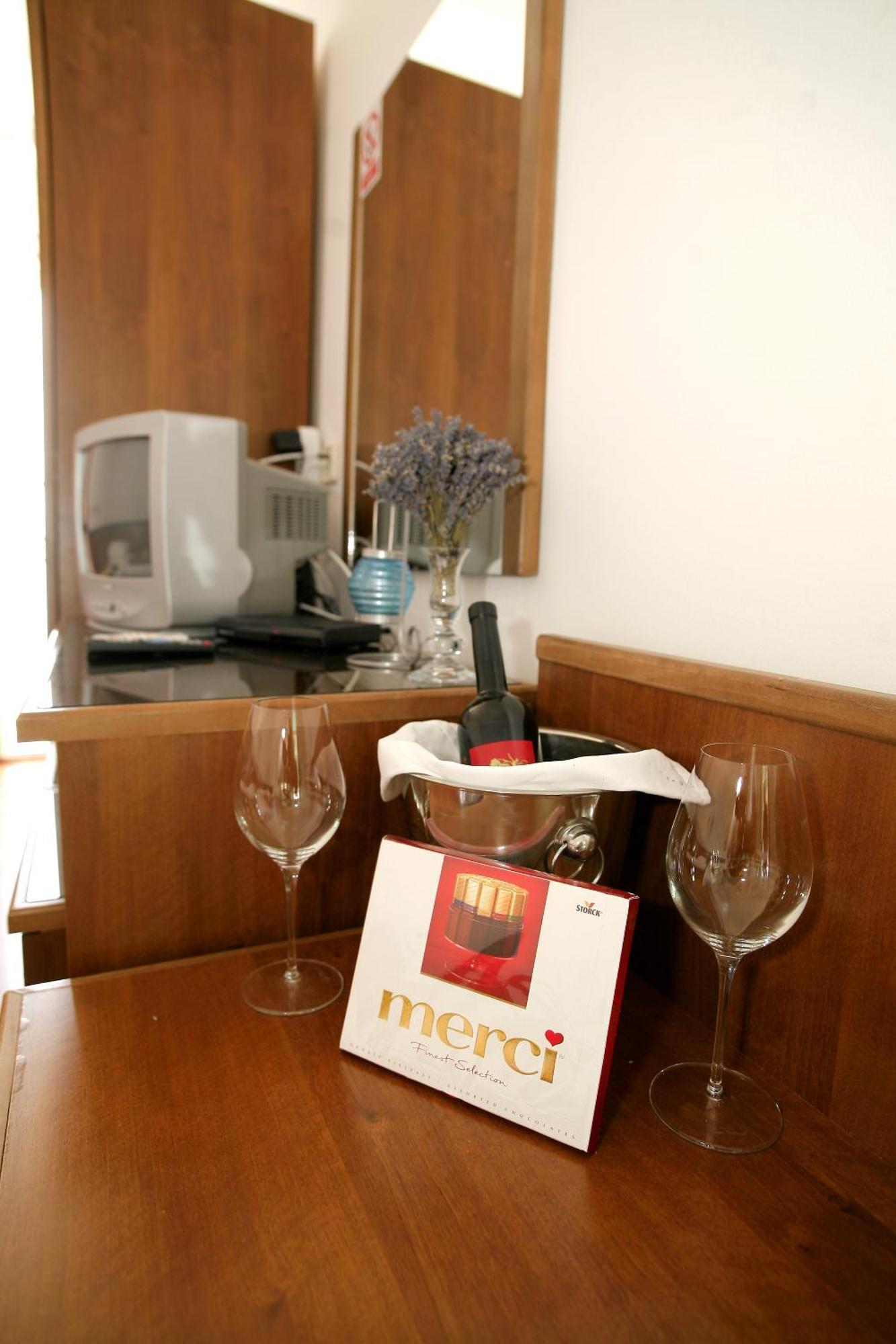 Beach Hotel Drasnice Dış mekan fotoğraf